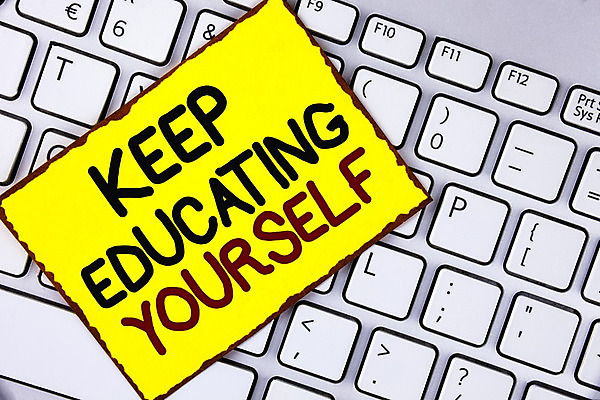 포토 JPG 해외이미지 직업 학생 교육 교실 학교 성공 수업 열쇠 사람없음 스터디 교사 정보 성장 체험 발표 가르침 강의 대학교 유지 명령 진행 개선 개발 세미나 셀프 업그레이드 온라인강의 자격증 해외202004 해외포토 컨셉 학습 증명서 파일형식 언택트 이미지허브