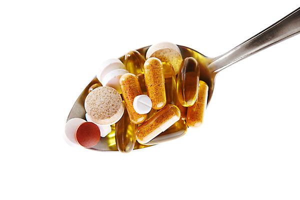 포토 JPG 해외이미지 라이프스타일 산업 음식 과학 컨셉 비즈니스 건강 사람없음 치료 알약 약 반사 건강관리 숟가락 고통 흰색 투명 질병 상품 약국 가득함 오브젝트 만들기 공상 테라피 조제 보충 돌봄 마약 해외202004 해외포토 감정 컬러 의학 모션 수저 관리 생활 뷰티 파일형식 이미지허브