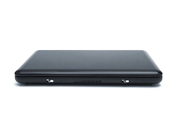 포토 JPG 해외이미지 모양 백그라운드 인터넷 비즈니스 모바일 사람없음 가로 노트북 컴퓨터 글로벌 카메라 금속 검은색 공책 공백 장비 회색 정보 흰색 네트워크 이메일 닫기 중앙 휴대용 플라스틱 자르기 무선전화기 오브젝트 싱글 심플 인터넷주소 고립 해외202004 해외포토 컬러 모션 재질 문구용품 전자제품 전화기 파일형식 이미지허브