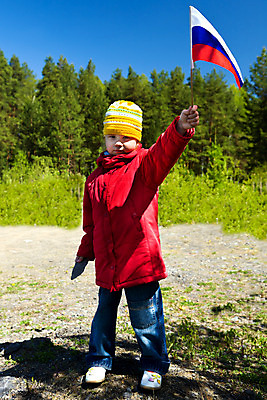 포토 JPG 해외이미지 모델 라이프스타일 행복 얼굴 물결 어린이 컨셉 놀이 추상 한명 빨간색 파란색 자유 축하 깃발 민주주의 심볼 애국심 전국 해외202004 해외포토 1 감정 컬러 무늬 사람 생활 신체부위 파일형식 이미지허브