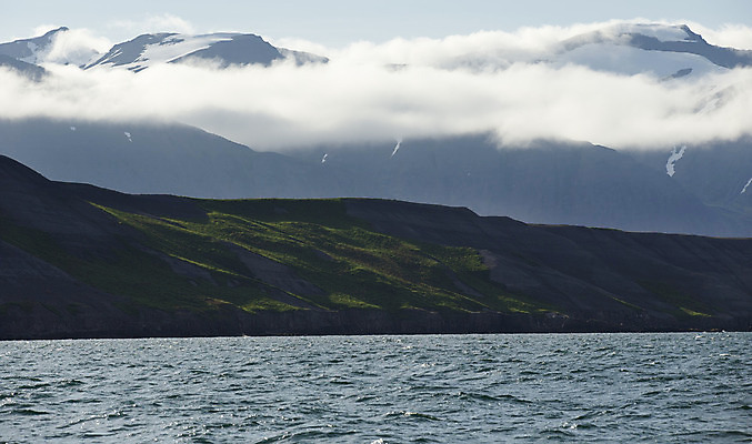 포토 JPG 해외이미지 구름 바다 여행 자연 하늘 산 아이슬란드 풍경 사람없음 물 여름 일몰 추위 북극 장면 북쪽 대서양 해외202004 해외포토 자연요소 계절 유럽 노을 극지방 방향 생태계 파일형식 이미지허브