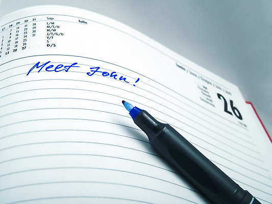 포토 JPG 해외이미지 종이 비즈니스 사람없음 책 파란색 펜 쪽지 공책 만남 달력 흰색 기록 업무 작업 계획 실행 프로젝트 목차 해외202004 해외포토 컬러 컨셉 문구용품 필기구 파일형식 이미지허브