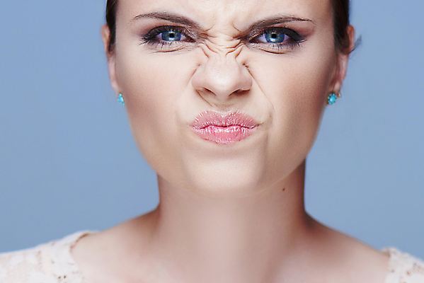 포토 JPG 해외이미지 백인 모델 1 응시 여자 행복 감정 얼굴 백그라운드 한명 사람 성인 10대 금발 머리 유행 놀람 화장품 흰색 표현 입 화려 무서움 피부 내추럴 고립 스타일 해외202004 해외포토 서양인 헤어스타일 시선 컬러 컨셉 청소년 표정 신체부위 뷰티 파일형식 이미지허브