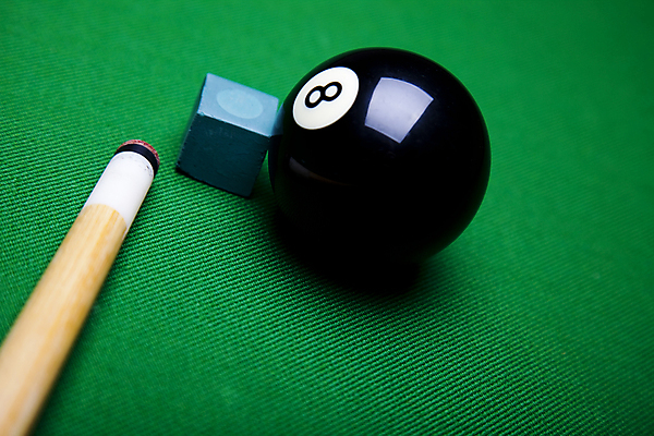 포토 JPG 해외이미지 실내 사람없음 당구 포켓볼 초크 당구공 당구대 당구채 초록배경 해외202004 해외포토 백그라운드 공 내부 초록색 구기 당구용품 파일형식 이미지허브