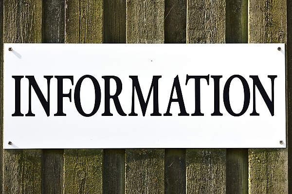 포토 JPG 해외이미지 텍스트 사람없음 목재 단어 울타리 검은색 칠판 정보 흰색 기록 판넬 심볼 사인 공지사항 헬프 해외202004 해외포토 나무 문자 컬러 재료 담장 도움 파일형식 이미지허브