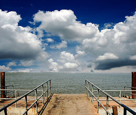 포토 JPG 해외이미지 구름 계절 실루엣 파도 바다 섬 자연 하늘 아침 휴식 풍경 사람없음 야외 목재 물 파란색 태양 일출 항구 일몰 만 야간 저녁 휴양지 장면 포트 돛대 수평선 해외202004 해외포토 주간 자연요소 나무 컬러 컨셉 재료 교통시설 촬영기법 노을 장소 생태계 파일형식 이미지허브