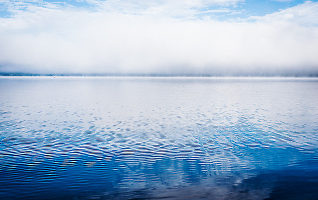 포토 JPG 해외이미지 구름 계절 호수 자연 하늘 아침 사람없음 야외 가로 물 강 어둠 침묵 회색 젖음 촉촉함 추위 안개 가을 신선 가장자리 시원함 11월 속도 분열 다리찢기 내추럴 광 뿌연 수평선 해외202004 해외포토 주간 자연요소 컬러 모션 날씨 소리 날짜 둘레 생태계 파일형식 이미지허브