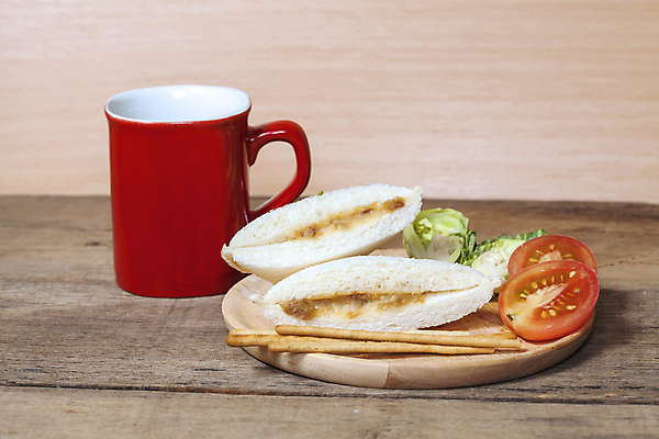 포토 JPG 해외이미지 음식 백그라운드 토마토 치즈 샌드위치 건강 육류 어류 요리 씨앗 사람없음 빨간색 초록색 식당 추위 햄버거 흰색 클래식 인스턴트 상추 참치 먹기 오브젝트 마요네즈 번 해로움 해외202004 해외포토 식물 빵 컬러 컨셉 채소 식재료 모션 유제품 패스트푸드 상점 수중동물 소스_음식 파일형식 이미지허브