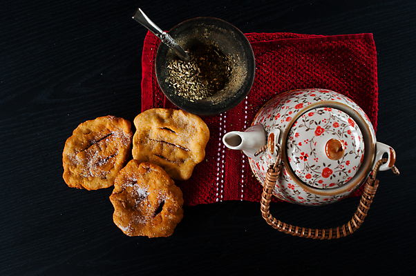 포토 JPG 해외이미지 전통 문화 가정 디저트 실내 사람없음 컬러풀 우정 튀김 신선 달콤 아침식사 폐기물 설탕 굽기 흥분 심플 밀가루 나눔 브라질 아르헨티나 구식 우루과이 음식준비 카페인 탄수화물 페스츄리 핸드메이드 해외202004 해외포토 감정 음식 빵 컬러 내부 친구 식사 남아메리카 맛 쓰레기 가루 구이 준비 파일형식 이미지허브