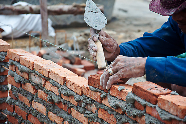 포토 JPG 해외이미지 직업 손 디자인 산업 벽 백그라운드 패턴 비즈니스 건축양식 벽돌 노동자 새로움 주택 기술 석조 사람없음 야외 빨간색 쌓기 블록 바위 도구 작업 땅 질감 시멘트 질서 개발 건축업자 고체 석공 조작 콘크리트 해외202004 해외포토 건축 컬러 컨셉 무늬 모션 건물 신체부위 돌_바위 예절 파일형식 이미지허브
