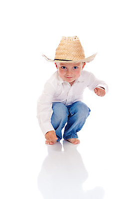 포토 JPG 해외이미지 백인 남자 어린이 놀이 건강 한명 소년 카우보이 작음 흰배경 해외202004 해외포토 서양인 1 백그라운드 사람 흰색 크기 파일형식 이미지허브
