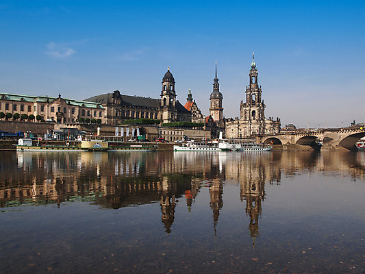 포토 JPG 해외이미지 유럽 건축양식 독일 사람없음 물 강 성당 교회 신성 해외202004 해외포토 자연요소 건축 나라 종교건축 건물 파일형식 이미지허브