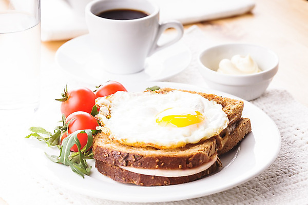 포토 JPG 해외이미지 전통 접시 커피 음식 빵 토마토 채소 방울토마토 유리 치즈 샌드위치 요리 사람없음 계란 맑음 식사 샐러드 튀김 프랑스 흰색 신선 뜨거움 맛 아침식사 굽기 만취 향신료 속도 햄 토스트 레시피 노른자 프랑스어 점심식사 루꼴라 파리(프랑스) 해외202004 해외포토 문자 식기 유럽 음료 컬러 컨셉 재질 날씨 유제품 육류 알 구이 술취함 향미료 파일형식 이미지허브