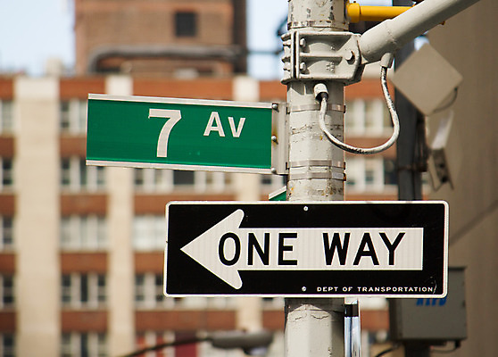 포토 JPG 해외이미지 구름 1 길 백그라운드 지도 하늘 새로움 거리 사람없음 건물 파란색 유행 공연 연주자 가수 정보 흰색 도시 도심 배우 극장 심볼 사인 쇼 연예인 맨해튼 7 연극 고립 뮤지컬 방법 브로드웨이 해외202004 해외포토 자연요소 직업 건축물 컬러 컨셉 문화예술 이벤트 숫자 음악가 뉴욕 파일형식 이미지허브