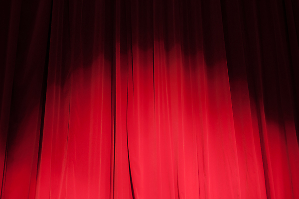 포토 JPG 해외이미지 디자인 백그라운드 놀이 추상 그림자 이벤트 사람없음 빨간색 빛 검은색 어둠 콘서트 공연 펼침 방 무대 직물 커튼 발표 배우 야간 영화관 극장 필름 영화 클럽 쇼 드라마 스포트라이트 오케스트라 연극 객석 브로드웨이 실행 오페라 생존 벨벳 해외202004 해외포토 자연요소 컬러 무늬 모션 문화예술 악단 실크 연예인 파일형식 이미지허브