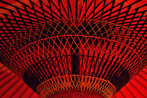 포토 JPG 해외이미지 전통 디자인 아시아 종이 문화 여행 백그라운드 패턴 오렌지 우산 전등 동양인 사람없음 목재 장식 가로 빨간색 컬러풀 반사 일본 맑음 검은색 수확 막대기 도쿄 그늘 배열 대나무 묘사 오브젝트 질감 양산 빈티지배경 동쪽 가림막 고립 해외202004 해외포토 나무 나라 컬러 무늬 농업 과일 재료 날씨 조명 인종 빈티지 방향 파일형식 이미지허브