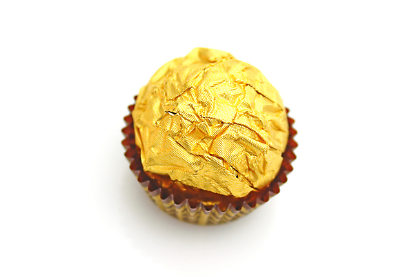 포토 JPG 해외이미지 음식 백그라운드 다이어트 디저트 사탕 선물 사랑 사람없음 장식 갈색 과자 초콜릿 어둠 기쁨 우유 견과류 흰색 축하 대접 닫기 달콤 맛 폐기물 유혹 설탕 먹기 충동구매 고립 특별함 프랄린 해외202004 해외포토 감정 컬러 컨셉 모션 유제품 건강 쇼핑 쓰레기 과소비 파일형식 이미지허브