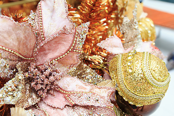 포토 JPG 해외이미지 나무 1 디자인 행복 별 백그라운드 컨셉 크리스마스 겨울 공 휴가 전등 사람없음 목재 장식 빨간색 초록색 우주 기쁨 종 나뭇가지 신용카드 황금 소프트포커스 심볼 오브젝트 정사각형 전나무 블러 엘리먼트 핸드메이드 해외202004 해외포토 자연요소 도형 식물 계절 기념일 감정 컬러 재료 조명 촬영기법 금융 파일형식 이미지허브