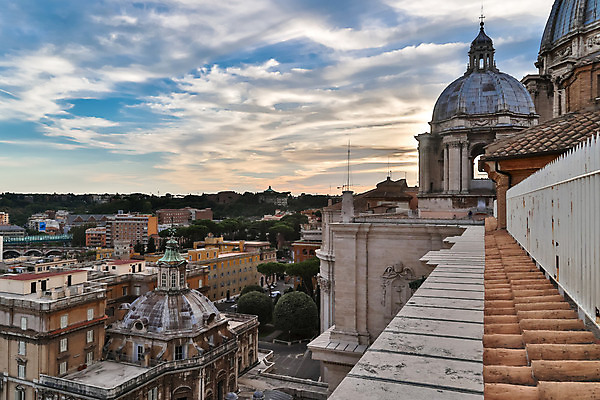 포토 JPG 해외이미지 구름 유럽 기독교 종교 건축양식 사람없음 건물 여름 햇빛 교회 일출 맑음 황혼 일몰 봄 이탈리아 저녁 로마 리빙 바실리카 해외202004 사도궁 해외포토 자연요소 건축물 계절 건축 나라 종교건축 날씨 태양 노을 궁전 야간 바티칸 파일형식 이미지허브