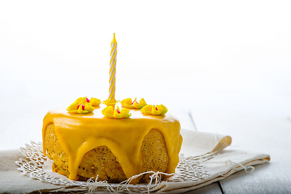 포토 JPG 해외이미지 접시 꽃 음식 조각 백그라운드 채소 오렌지 디저트 실내 사람없음 장식 갈색 노란색 케이크 얼음 당근 흰색 신선 생일 닫기 달콤 맛 설탕 굽기 먹기 호두 부드러움 토핑 아몬드 칼로리 페스츄리 핸드메이드 프로스팅 해외202004 해외포토 자연요소 식물 식기 기념일 빵 컬러 컨셉 과일 모션 뿌리채소 내부 견과류 감각 구이 제빵 파일형식 이미지허브