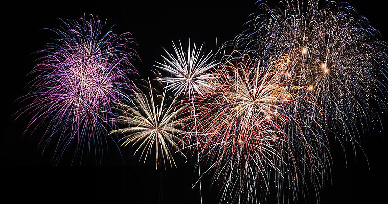 포토 JPG 해외이미지 하늘 휴가 전등 새해 기념 폭죽 불꽃놀이 이벤트 사람없음 컬러풀 파티 축제 놀람 축하 야간 폭탄 전시회 파열 독립기념일 특별함 해외202004 해외포토 자연요소 기념일 감정 컬러 컨셉 놀이 조명 표정 전시 폭발물 독립 파일형식 이미지허브