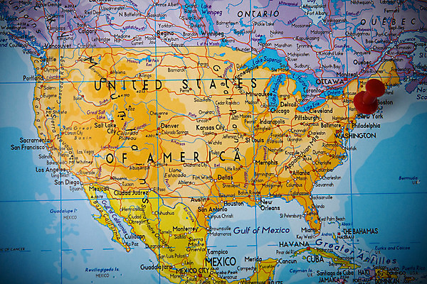 포토 JPG 해외이미지 종이 도로 여행 지도 가이드 표시 휴가 사람없음 미국 도시 방향 뉴욕 페이지 루트 지도책 해외202004 해외포토 직업 길 북아메리카 교통시설 책 파일형식 이미지허브