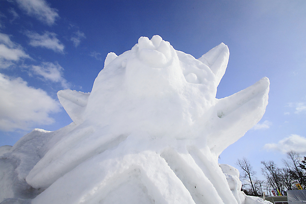 포토 JPG 해외이미지 계절 아시아 조각 겨울 하늘 사람없음 조각상 일본 얼음 추위 야간 해외202004 해외포토 자연요소 나라 조형물 파일형식 이미지허브