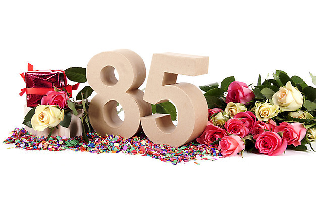 포토 JPG 해외이미지 모양 식물 기념일 꽃 행복 분홍색 꽃다발 컨셉 잎 자연 기념 선물 이벤트 사람없음 장식 빨간색 상자 숫자 장미 파티 놀람 벚꽃 흰색 축하 생일 심볼 크림 사인 활 흰배경 열정 꽃가루 5 패키지 판지 해외202004 해외포토 문자 감정 컬러 백그라운드 표정 가루 생태계 파일형식 이미지허브