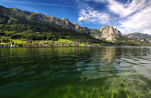 포토 JPG 해외이미지 나무 구름 공원 유럽 호수 여행 자연 하늘 아침 휴가 산 파노라마 풍경 사람없음 야외 목재 초록색 물 여름 파란색 강 태양 반사 평화 환경 계곡 맑음 침묵 봄 거울 연못 숲 장면 내추럴 절정 수평선 해외202004 해외포토 주간 자연요소 식물 계절 공공시설 나라 컬러 컨셉 재료 날씨 촬영기법 소리 생태계 파일형식 이미지허브