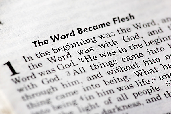 포토 JPG 해외이미지 1 영어 기독교 종교 종이 백그라운드 텍스트 날씨 새로움 육류 사람없음 책 단어 믿음 검은색 성경 골동품 오픈 묘사 통로 증거 페이지 신성 대본 복음 신앙심 옛날 인기 처음 해외202004 해외포토 문자 감정 컬러 컨셉 식재료 종교용품 파일형식 이미지허브