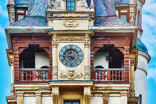 포토 JPG 해외이미지 외관 시계 건축양식 사람없음 건물 궁전 중세 파편 루마니아 옛날 해외202004 해외포토 건축물 건축 유럽 고건축 역사 파일형식 이미지허브