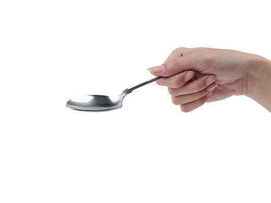 포토 JPG 해외이미지 백인 식기 손 남자 음식 백그라운드 컨셉 다이어트 손가락 가정 주방용품 요리 사람 사람없음 빛 반사 금속 주방 식당 숟가락 식사 저녁식사 장비 엄지손가락 흰색 기구 공구 못 수프 은색 먹기 철 피부 오브젝트 팔 점심식사 고립 집게발 철강 해외202004 해외포토 서양인 컬러 생활용품 모션 재질 수저 건강 신체부위 상점 도구 파일형식 이미지허브