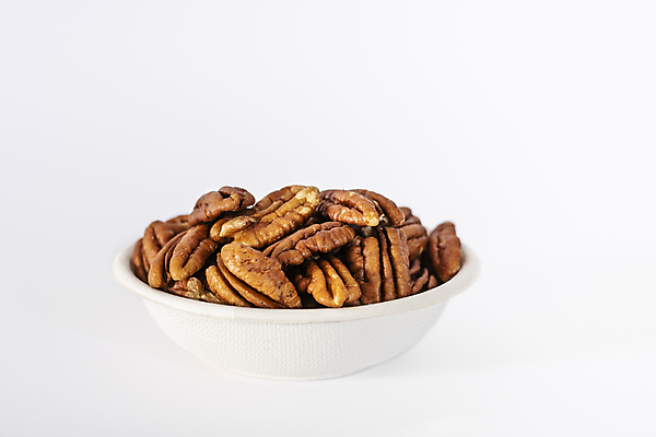 포토 JPG 해외이미지 스튜디오촬영 음식 다이어트 재료 건조 건강 씨앗 사람없음 갈색 쌓기 견과류 신선 사발 맛 오브젝트 흰배경 질감 알맹이 날것 내추럴 단백질 식용 채식주의자 피칸 해외202004 해외포토 식물 컬러 백그라운드 컨셉 모션 실내 흰색 사기그릇 채식 영양소 파일형식 이미지허브