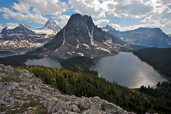 포토 JPG 해외이미지 호수 캐나다 자연 산 풍경 사람없음 얼음 빙하 웅장함 절정 로키산맥 해외202004 해외포토 자연요소 북아메리카 생태계 파일형식 이미지허브