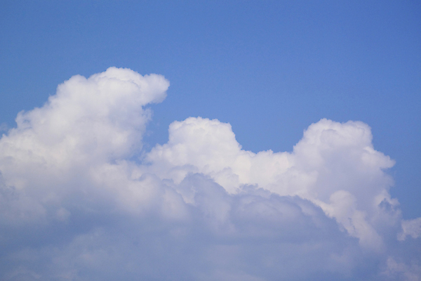 포토 JPG 해외이미지 모양 구름 자연 하늘 바람 풍경 사람없음 야외 파란색 빛 햇빛 우주 환경 자유 흰색 분위기 수평선 해외202004 해외포토 자연요소 컬러 컨셉 날씨 태양 생태계 파일형식 이미지허브