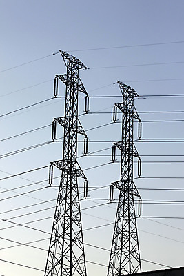 포토 JPG 해외이미지 식물 구름 산업 선 공장 태국 하늘 굴뚝 사람없음 파란색 환경 탑 금속 힘 발전기 에너지 역 수증기 전염 철사 연료 가스 철탑 지휘자 배기가스 분배 전압 철강 현재 해외202004 해외포토 자연요소 건축물 아시아 컬러 컨셉 공업 교통시설 재질 음악가 발전소 질병 감염 파일형식 이미지허브