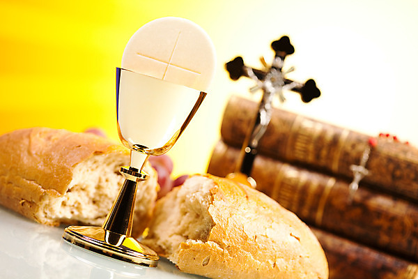 포토 JPG 해외이미지 기독교 종교 빵 십자가 옥수수 사람없음 책 교회 과자 믿음 성경 저녁식사 천주교 기도 예수 목사 확인 증거 신성 묵주 덩어리 설교 복음 성배 성찬식 성체 숭배 신앙심 해외202004 해외포토 감정 음식 종교용품 종교건축 디저트 곡류 건물 식사 신_종교 성직자 파일형식 이미지허브