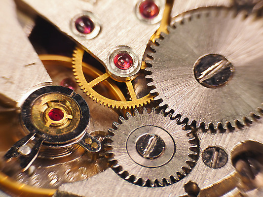 포토 JPG 해외이미지 시계 이동 곡선 모션 아이디어 흑백 실내 사람없음 파란색 기계 수확 골동품 시간 바퀴 원형 황금 보석 수집 손목시계 묘사 오브젝트 속도 과거 기어 타이머 놋쇠 분 옛날 해외202004 해외포토 도형 선 컬러 컨셉 농업 장신구 촬영기법 내부 광석 파일형식 이미지허브