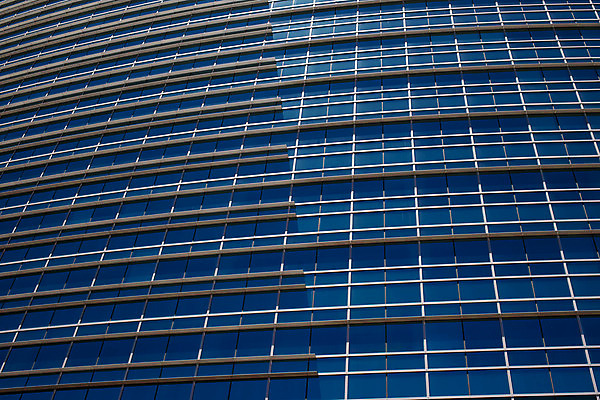 포토 JPG 해외이미지 라이프스타일 외관 산업 컨셉 비즈니스 건축양식 창문 유리 성공 미래 불꽃 아파트 주택 파노라마 그림자 사람없음 건물 금융 파란색 사무실 햇빛 반사 탑 고층빌딩 성장 도시 센터 재산 도심 큼 질감 바쁨 각도 일반 천연기념물 개발 진짜 철강 많음 해외202004 해외포토 건축물 건축 컬러 재질 불 촬영기법 빌딩 생활 경제 태양 크기 파일형식 이미지허브