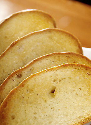 포토 JPG 해외이미지 음식 빵 조각 사람없음 주방 식사 빵집 신선 뜨거움 아침식사 주식 다발 굽기 만취 먹기 묘사 토스트 페스츄리 해외202004 해외포토 모션 금융 상점 구이 술취함 파일형식 이미지허브