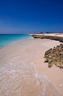 포토 JPG 해외이미지 모래 파도 바다 자연 하늘 열대 풍경 사람없음 물 파란색 장면 암초 내추럴 이국적 터키석 해외202004 해외포토 자연요소 컬러 보석 생태계 파일형식 이미지허브