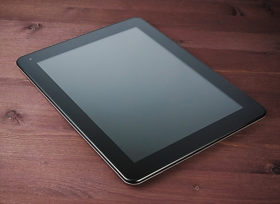 포토 JPG 해외이미지 디자인 백그라운드 컨셉 비즈니스 통신 탁자 새로움 프레임 그림자 서기 사람없음 목재 스마트폰 핸드폰 컴퓨터 터치패드 알약 반사 디지털 스크린 모니터 검은색 공백 장비 터치 전자책 휴대용 무선전화기 스마트 오브젝트 싱글 전자 PDA 패드 옛날 터치스크린 셀룰러 해외202004 해외포토 나무 컬러 가구 재료 모션 전자제품 스마트기기 약 전화기 파일형식 이미지허브