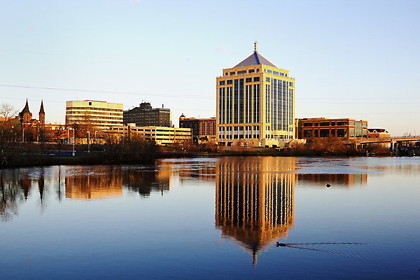 포토 JPG 해외이미지 공원 여행 오리 사람없음 건물 강 사무실 반사 고층빌딩 도시 도심 스카이라인 해외202004 해외포토 건축물 공공시설 비즈니스 조류 빌딩 파일형식 이미지허브