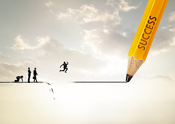 PSD 구름 편집 편집이미지 남자 선 비즈니스 하늘 성공 여러명 성인 연필 노을 점프 비즈니스맨 이미지편집 자연요소 다수 컨셉 모션 학용품 사람 필기구 직장인 파일형식