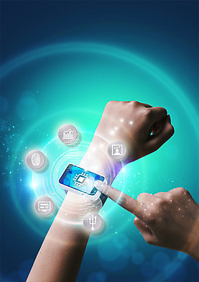 PSD 편집 편집이미지 손 그래프 스마트라이프 한명 모니터 터치 스마트 손목시계 반도체 지문 스마트워치 이미지편집 1 라이프스타일 시계 컨셉 장신구 사람 신체부위 스마트기기 컴퓨터 웨어러블 파일형식