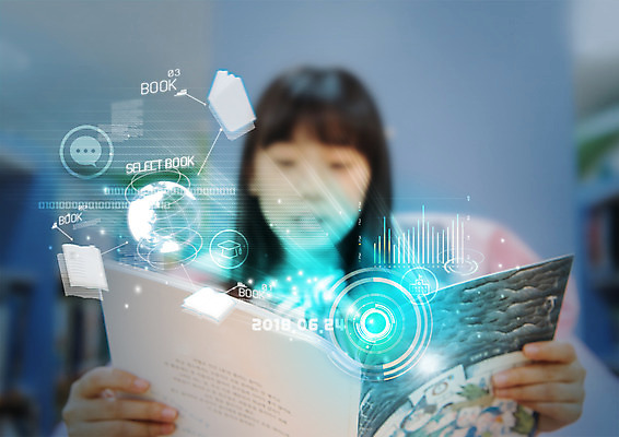 PSD 편집 편집이미지 여자 어린이교육 교육 스마트라이프 한명 책 빛 독서 지구본 한국인 스마트 이미지편집 1 라이프스타일 컨셉 사람 동양인 파일형식