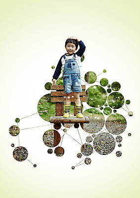 PSD 편집 편집이미지 남자 어린이 의자 한명 서기 환경 한국인 이미지편집 1 가구 모션 사람 동양인 파일형식