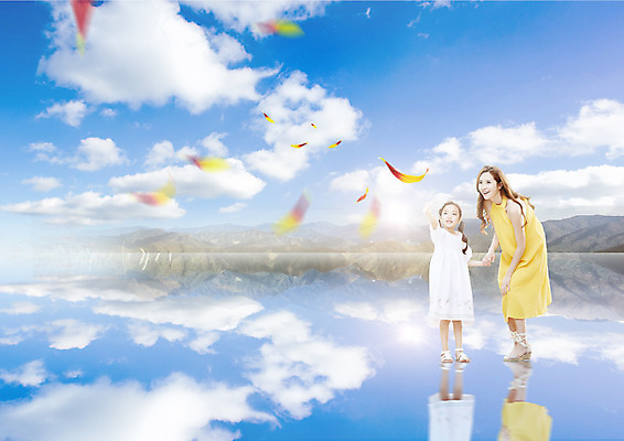 PSD 구름 편집 편집이미지 여자 꽃잎 딸 어린이 바다 하늘 엄마 산 서기 성인 두명 환경 한국인 가리킴 이미지편집 자연요소 꽃 가족 모션 사람 동양인 손짓 파일형식