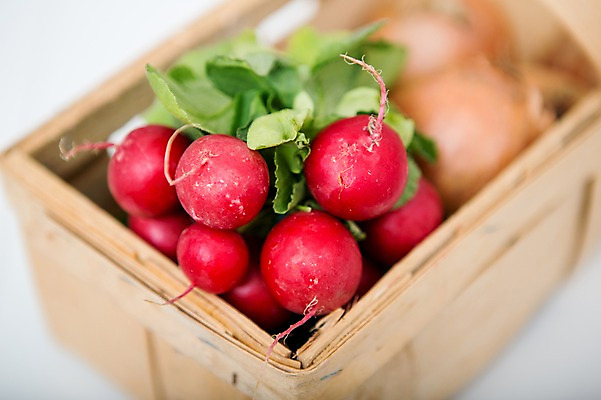 포토 JPG 채소 식재료 실내 사람없음 아웃포커스 바구니 친환경 적환무 국내포토 촬영기법 내부 환경 무 파일형식