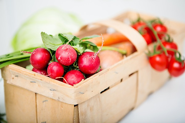 포토 JPG 채소 식재료 방울토마토 양파 실내 사람없음 아웃포커스 바구니 친환경 양배추 적환무 국내포토 토마토 촬영기법 내부 환경 무 파일형식